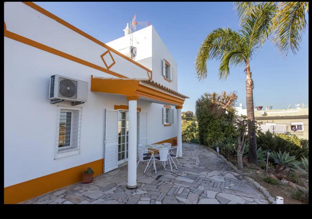 Blife Moustachya Private Rooms FAO Dış mekan fotoğraf
