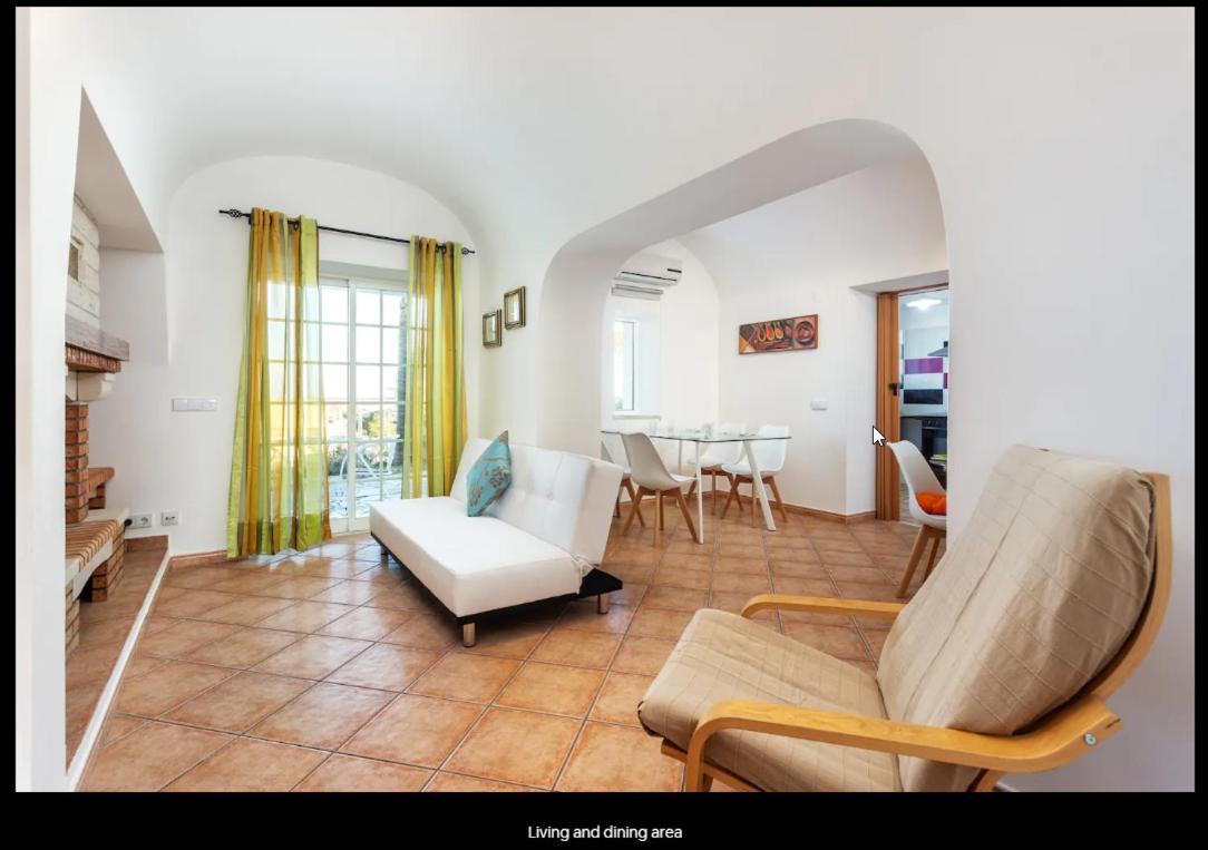Blife Moustachya Private Rooms FAO Dış mekan fotoğraf